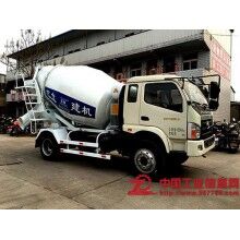混凝土攪拌運輸車3立方，液壓驅(qū)動，風(fēng)冷式散熱器